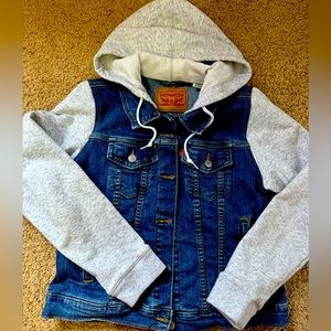 Levi’s denim jacket